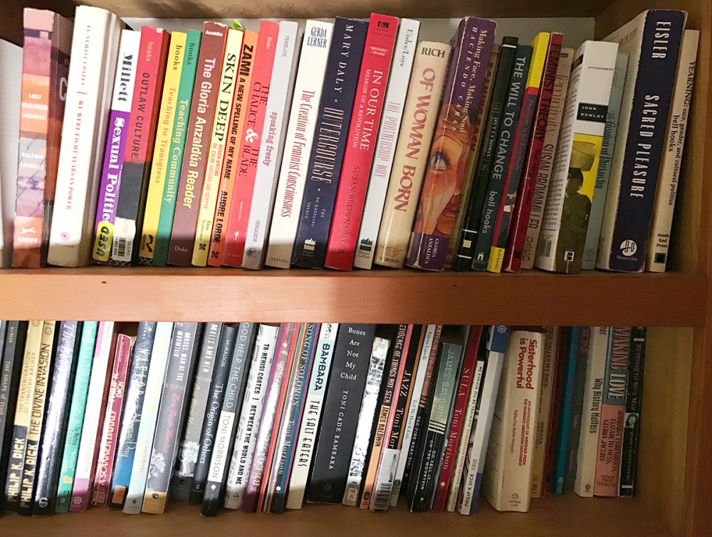 Faith Coloccia - Mára - shelf (3)